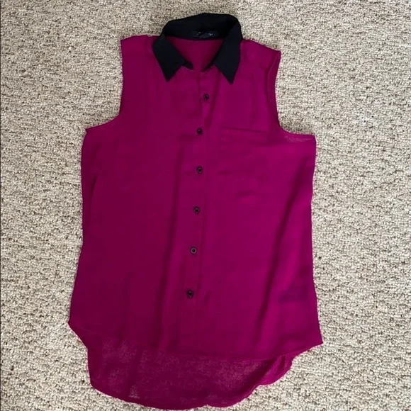 F21 Magenta sheer high low tank top - Picture 1 of 3